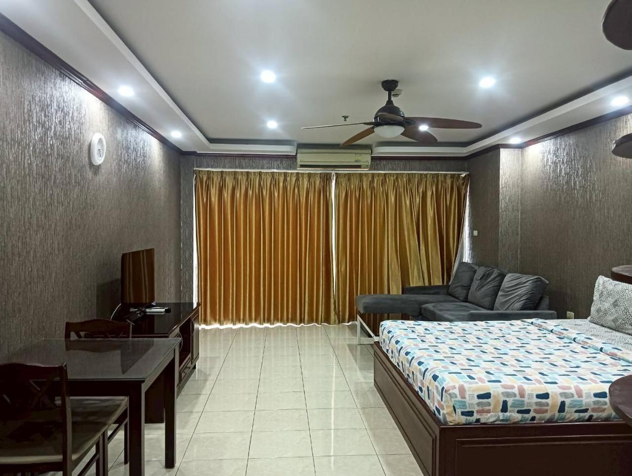 View Talay 6 Pattaya Beach By Anatolia Condo Suite Zewnętrze zdjęcie