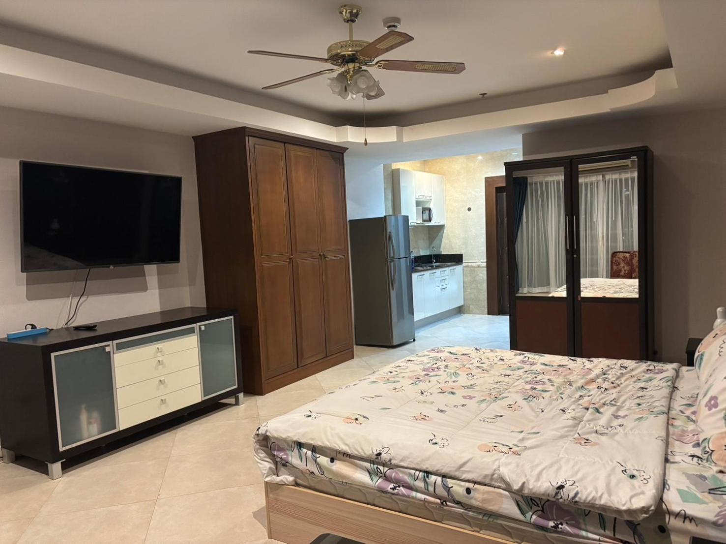 View Talay 6 Pattaya Beach By Anatolia Condo Suite Zewnętrze zdjęcie
